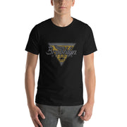 triangle emblem graphic t-shirt - 0